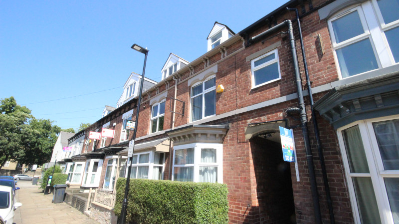 Exterior of 17 Denham Road